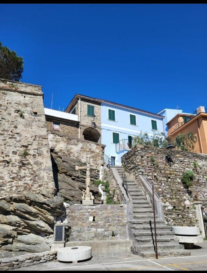 Affittacamere Il Timone Corniglia Exterior foto