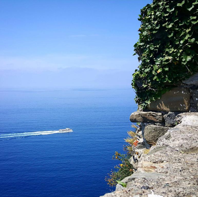 Affittacamere Il Timone Corniglia Exterior foto